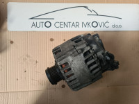 Volvo V40 1.6 2012 Alternator  /  30659390