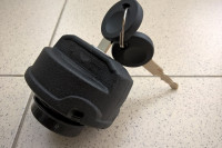 Čep rezervoara sa ključem