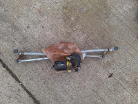 vw polo classic 2000g. motoric i skare brisaca