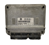 VW POLO ECU / 03E906033L / 5WP40194 07 / SIMOS 3PE / BOSCH