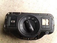 WW Passat 2.0 TDI potenciometar i prekidač svjetala