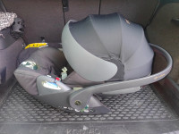 Cybex  Platinum jaje Cloud T i-Size Jeremy Scott Wings+ baza Z i size