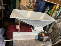 Električna muljača za grožđe, u izvrsnom stanju GRIFO  MARCHETTI