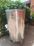 Inox bačva 310L/ drvene bačve/ plastični badnji/