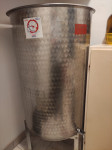 Inox bačva sa špinom 300 l