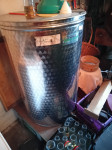 Inox bacva za vino 300l.Rabljena.