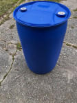 Plastična bačva 208l
