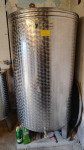 PRODAJE SE INOX BAČVA ZA VINO YALE i CO. 1100 L