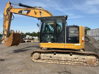 CAT  325 F