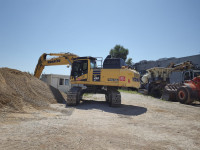 Komatsu