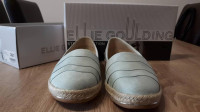 Nove espadrile