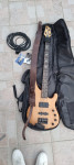 Bas gitara Washburn aktivna