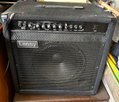 Bass gitara i Laney RB3 pojačalo - komplet za svirku