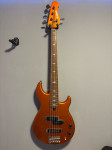 Yamaha bass gitara