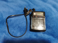 Punjač za baterije Ni-MH, Ni-Cd, AA, AAA