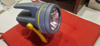 Baterijska,akumulatorska prenosna lampa za lov i kampiranje !