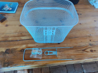 Korpa za bicikl,  bijela