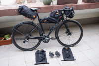 Restrap bikepacking set -7 torbi + nosači