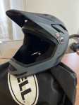 Bell Sanction 55-57cm M full face kaciga NOVA