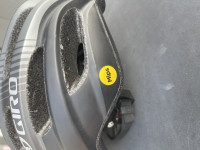 Biciklistička kaciga Giro Isode (MIPS)