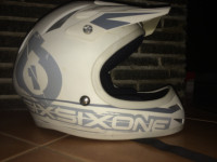 Fullface kaciga "Sixsixone"