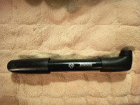 Ručna pumpa za bicikl