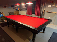 Biljarski stol i dodatna oprema