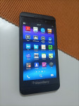 Blackberry Z10 crni