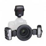 Nikon R1C1 Wireless close up macro kit flash SU-800 2x SB-R200