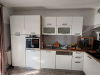 Prodajem kuhinju u izvrsnom stanju