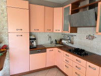 Prodajem očuvanu kuhinju