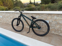 Biciklo Dirt Jump Bike NS Bikes Movement 3 super stanje 2020 god.
