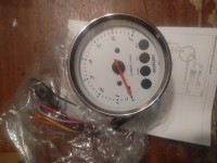 Brojač okretaja, Tachometer, Suzuki sa monitorom