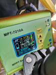 Solarni kontroler punjenja. MPPT 7210A.