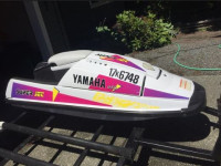 jet ski YAMAHA SUPERJET-klipovi