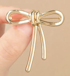 ZLATNI BROŠ MAŠNA - NOVO