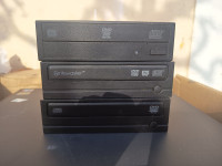 DVD RW optički pogoni (3 kom) – ispravni