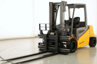 Električni viličar Jungheinrich EFG S50 – 5.000 kg, 80V, triplex
