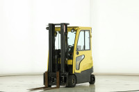 Hyster J-1.6-XN – električni 1,6 t, kabina, triplex 490 cm