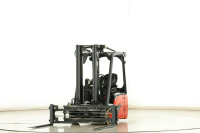 Linde E-16-C-02 1,6 t – triplex 462 cm, sideshift, 2017.