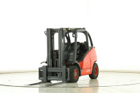 Linde H45D dizelski viličar – 4500 kg, triplex, teški rad na otvorenom