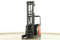 Linde R-14-01 električni regalni viličar 1,4 t, 519 cm