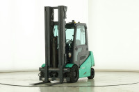 Mitsubishi FB-40-2, 4 t, triplex 650 cm, 80 V, kabina