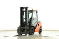 Toyota 40-8FD50N dizelski viličar – 5000 kg, triplex, teški rad