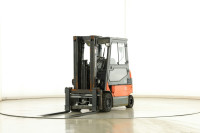 Toyota 7FBMF30 el. viličar – 3000 kg, triplex, iznimna izdržljivost