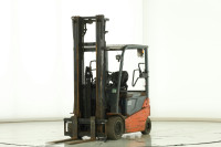 Toyota 8-FBMT-25 – električni 2,5 t, triplex 6 m, samo 2650 h