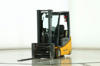 Viličar Jungheinrich EFG-218-K na prodaju