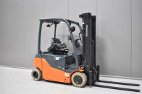 Viličar TOYOTA 8FBMT16