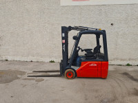 Viljuškar Linde E16-01 2011 godina,nova baterija,top stanje