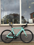 BIANCHI OLTRE RACE 105 DI2 50-34 R400 IC24R_A6